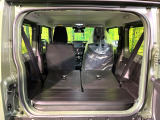 普段のお買い物や通勤、送迎等に十分な荷室スペースを確保しております。セカンドシートを倒すと、大きな荷物の積載も可能です♪