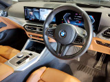 ☆センターパネルを運転席側に僅かに傾けたBMW独特のインパネ☆【駆け抜ける歓び】はここからもスタートしております☆