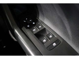 この度は数ある中から弊社認定中古車をご覧いただき誠にありがとうございます。スペースの都合上、店舗で展示していない場合がございますの事前にお問い合わせくださいませ。