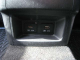 充電用USB差込口