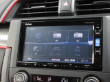 ナビゲーションは純正メモリーナビ(VXM-195VFi)を装着しております。AM、FM、CD、DVD再生、Bluetooth、音楽録音再生、フルセグTVがご使用いただけます。