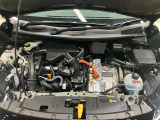 エンジンルームもクリーニング済みできれいですよ。日産の整備士がしっかりと丁寧に点検していますので安心してお乗りいただけます