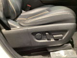運転席パワーシートです。