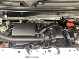 ホンダスタッフがしっかり整備して保証付きにてお渡し致します。エンジンルーム&室内ルームともにクリーニング済みで清潔です。快適なドライブをお楽しみください。