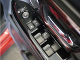 ◆パワーウィンドウスイッチ◆運転席から全席の窓の開閉操作を行うことが出来いつでも換気ができます!
