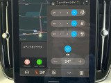 【シートベンチレーション】夏場は涼しい風でお尻や背中の熱・ムレを防ぎ、冬にはエアコンよりも早く温まってポカポカに!レザーシートにうれしい装備で、どんな季節も快適にお過ごしいただけます。
