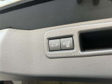 パワーバックドアを装備しております。