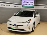 トヨタ認定中古車の安心感はそのままに、まるごとクリーニングと同等商品の当社「キラリフレッシュ」を簡素化し、お買い求めやすくした商品が、「トヨタ認定中古車ライト」です。