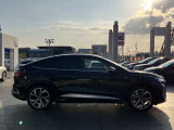 1.Audi正規輸入車である事。2.新車登録時からの正規メンテナンスノート(整備記録)がある事。3.初年度登録日から10年以内である事。4.走行距離10万km以下である事。5.修復歴車、改造車でない事