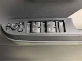 パワーウインドウスイッチ、いたずら防止・挟みこみ防止に、ウインドウロックスイッチを使用ください。便利な電動可倒式ミラースイッチ