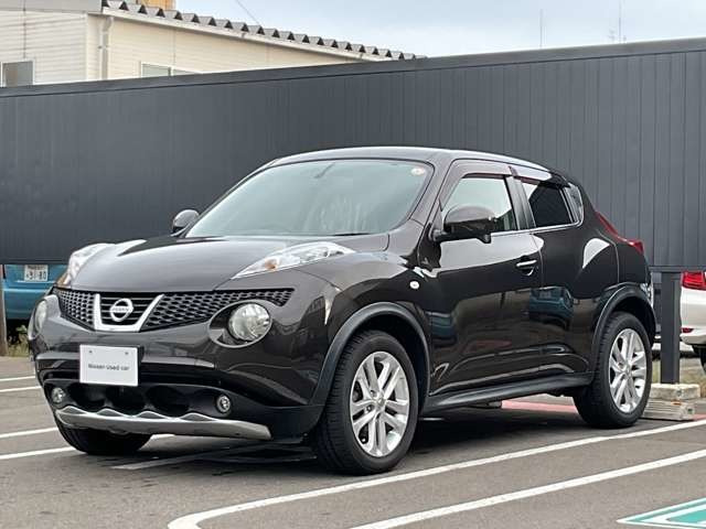 ジューク 1.6 16GT FOUR 4WD 
