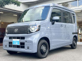 中古車といえど見た目はパリッと美しく!各種薬剤や研磨機器を使い分けてボディ細部までツヤツヤに仕上げます。ご購入時にはボディコーティング施工をセットでご注文がおすすめです♪