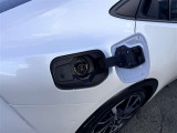 充電差し込み口