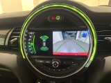 チリ・レッド ヘットアップディスプレイ ACC ドライブレコーダー バックカメラ 黒布シート ミラーETC Bluetooth【正規認定中古車】【全国正規ディーラー保証付/1年・走行距離無制限】