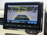 バックで駐車するのは苦手・・・。というそんなあなたでもご安心していただけるハズ!!安心のバックモニター付です☆