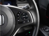 アダプティブクルーズコントロールが装備されており、高速道路での疲労軽減と燃費運転に貢献します!