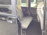 ご納車までの期間ですが、県内のお客様は2週間、県外のお客様は2,3週間ほどでご納車が可能となります。但し、お支払いや書類の状況によっては多少の前後もありますので、その際には何卒ご了承下さい。