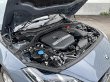 安心のBMW認定中古車は100項目の箇所を徹底的にチェック致します。機械的な箇所や電気系、コンピューターなどをご納車前に点検し、交換基準に達した部品は全て新品に修理返品した後にご納車致します。
