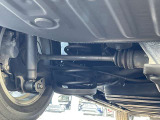 防錆塗装施工済車両です!下廻りは錆が少なく状態がいいことが伺えます。マフラー防錆塗装も承っております。お気軽にご相談ください。