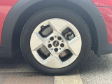 【MINI NEXT 延長保証】「MINI NEXT 延長保証」は、「MINI NEXT2年」保証付車両をご購入いただいたオーナーの皆様に、より快適なMINI ライフを楽しんでいただくためのサポートプログラムです。