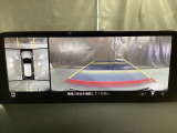 360度モニターは、4つのカメラによる前後左右・俯瞰映像でドライバーからは見えない領域の危険認知をサポート!全周囲の死角を減らし、狭い駐車場や幅寄せ、T字路の進入などの運転の安心感を高めます!