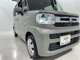 明るいライトが夜道を明るく照らしてくれます。 運転する上で、道路状況をいかに早く認識できるか重要なポイントです。 白色光が暗い道も明るく照らしてくれますよ。