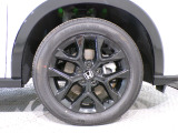【純正アルミ】純正アルミ装備車です。走りもキビキビ見た目も格好良いです。見た目を重視する方には欲しい装備です!