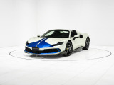 トラック走行を見据えた専用チューニングが施された「ASSETTO FIORANO」パッケージ搭載車両です。