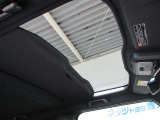 大きなガラスルーフ