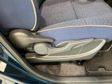お客様にぴったりなおクルマをお選びいただけますように様々な展示車をご用意致しております!ダイハツの軽自動車だけではなく、他メーカー車やコンパクトカー・ミニバンなども数多く取り揃えております!