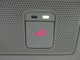 SOSコール 急病時や危険を感じた時SOSコールスイッチを押すと、専門のオペレーターに繋がって、警察や救急車への連携サポートしてくれます。(別途登録費用がかかります)