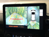 【パノラミックビューモニター】専用のカメラにより、上から見下ろしたような視点で360度クルマの周囲を確認することができます☆死角部分も確認しやすく、狭い場所での切り返しや駐車もスムーズに行えます。