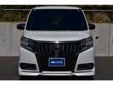 エスクァイア 2.0 Gi ブラック テイラード 4WD 
