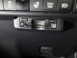 ETC車載器が搭載されているので、高速道路の乗り降りもノンストップで通過できます♪