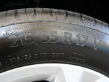 215/55/R17