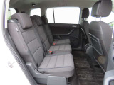 ISOFIX(イソフィックス)基準適合チャイルドシート固定装置!!安心楽々で対応チャイルドシートが取付できます。
