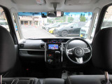 室内ルームクリーニング済みです♪また、禁煙車ですので室内のニオイも気になりません☆