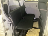 乗車人数や荷物の量、車内での過ごし方に合わせて、シートのレイアウトを変更できます。