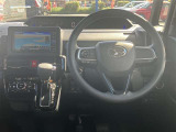 運転席からの視界はこんな感じです☆お気軽にご来店いただき、実際に座って確かめていただいても構いません。