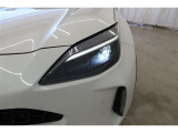 【LEDヘッドランプ】暗い夜間の運転、よく見えなくて怖い思いをしたことはありませんか?ばっちり明るいLEDライトなら夜間視認性◎♪悪天候や街灯が少ない道でも安心です!