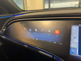 メモリー付きパワーシートが装備されている車両はシートの位置・ドアミラーの角度・ハンドルの位置を3名まで記憶出来ます。