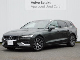 2022年モデルV60 B5 INSCRIPTION 1オーナー禁煙車が入庫致しました。SENSUSナビ・360度カメラ・茶革シート