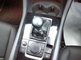 6速マニュアルです。