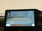 いまや必須装備「ナビゲーション」搭載!知らない場所に、スイスイッとドライブ。なんて便利な機能でしょうか?もう、これなしではハンドルを握れませんね!でも、運転中の操作は危険ですのでご注意ですね♪