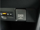 ◆12V電源ソケット◆スマートフォンの充電等にも便利な電源ソケット!使いやすい場所に装備されています。