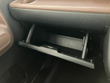 延長保証につきましてはお求めいただく車両によって保証料が異なりますので、当店スタッフまでお気軽にお問い合わせくださいませ。