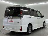 サービス工場完備。車検・メンテもお任せください!