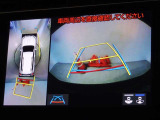 バックガイドモニターを装備しています、車庫入れもラクラクです。パノラミックビューモニターを搭載しています、上からの画像も表示されます。