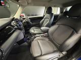 ◆LIBERALAは、輸入車選びの新たなスタイルを提案するインポート・セレクト・ブランドです。オーナー様となる方がクルマから直接感じる感性を第一にした、最良の一台との出会いをコーディネートいたします。
