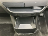 【インストアセンターロアボックス】CDがちょうど収まるボックスです♪お気に入りのCDを入れておけばすぐ取り出せます♪